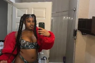 its Yasminee IM every bit of pretty💋💋 Hosting INCALLS and OUTCALLS - Image 1