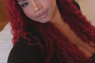 LAST DAY💋😍 RED HEAD HOTTIE 😍💋I... - Image 3