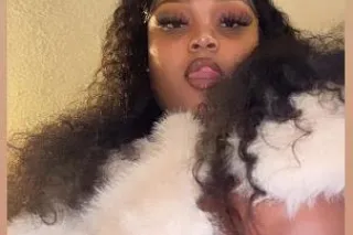 Busty Ebonyy 🍑 Ready for fun 😍... - Image 4