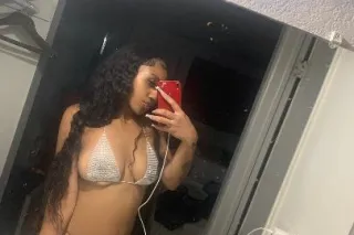 Creamy, pretty & petite 🩷✨ INCALLS ONLY - Image 6