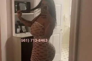 DEEP THROAT BIGG BOOTY FREAK😈👅 - Image 6