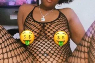 pretty pink tight pussy incalls and outcalls - Image 2