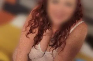 sensual nerdy bbw goddess back... - Image 1