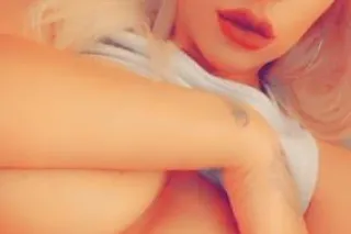 Petite snow princess ready to make you cum - Image 7