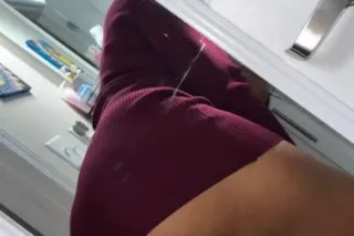 come get your balls drained🤪💦wet pussy and wetter mouth Im horny i wanna fuck right now Ass clapping and a cuming pussy I'm horny - Image 5
