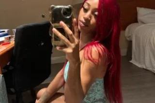 Your Favorite Head Queen 👸🏽😋 -... - Image 3