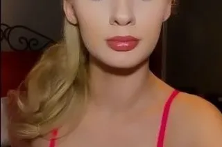 🤩 Your favorite sexy and beaut... - Image 2