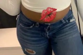 PLAY WITH ME PAPA 💦 NO GAMES 💋... - Image 1