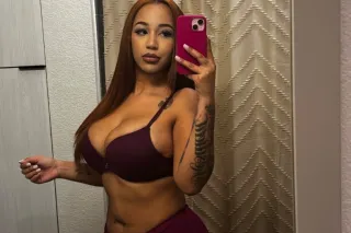 Need a Valentine💘 💌 Doubles available ASK about my Girlfriend 💋 - Image 10