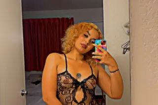 😘 THROAT GOAT🔥😍 SQUIRTER BABY ... - Image 4