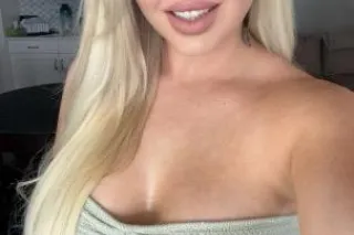 avorite Fantasy🌟💯 Real & Discreet & Avαiℓαbℓe➜ ⓝⓞⓦ 💦🥂𝒟𝑜𝓃’𝓉𝓂𝒾𝓈𝓈 𝑜𝓊𝓉 💦 - Image 3