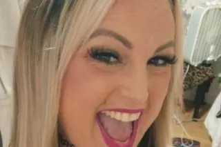 Cum find me, i'll rock your wo... - Image 1