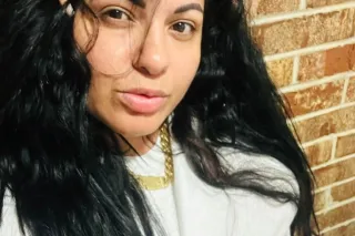 Sexy Latina - Image 5
