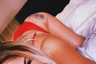 sexy petite latin - Image 2