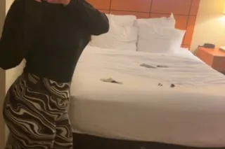 thick hunnyy here short time only - Image 10