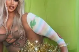 FACETIME IS A MUST - 23 - Image 1