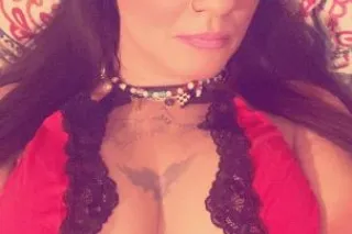 thick blue eyed beauty outcall only - Image 11