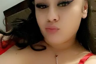 🇲🇽Latina Goddess 🪩 available N... - Image 3