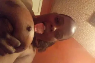 Sexy BBW READY FOR A FUN DISCR... - Image 3