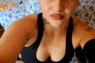 👄DOUBLE TROUBLE 💯2GIRL-SPECIAL Rite NOW LATINO/SICILIAN 💙HOT & READY/Independent/-Grown and Sexy -- AVAILABLE Rite NOW FELLAS!!! - Image 5