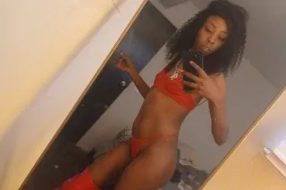 bad lil petite lil baddie - Image 3