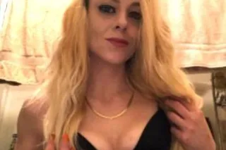 YOUNG PRETTY HOT GIRL💋SOFT BOO... - Image 4