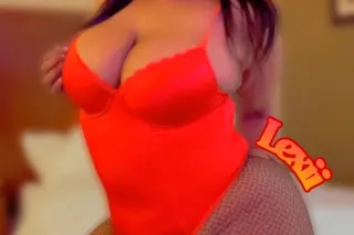 ⚠💦SeXii LeXii🥵🤤💦🫠SpLaSh Of tHe... - Image 4