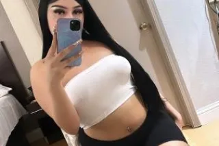 hey babes🥰 cum have fun with m... - Image 3