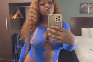 MERRY CHRISTMAS DADDY🥰😘(INCALL... - Image 1