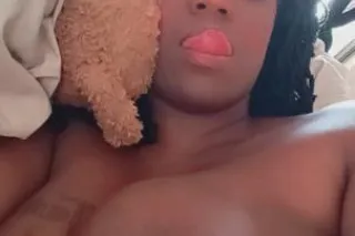 YES IT'S ARIEL BABY IM BACK 💋👅... - Image 3