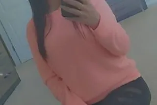 NiKki hErE🤍 💦💦 - Image 5