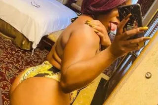 XXCUM MAKE THIS PUSSY SQUIRT BABYXX - Image 1