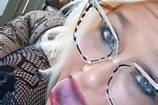 Dont get snowed in without seeing your Mistress!. Im Cincys Pleasure Provider! The Massage Tables are ready and so am I - Image 8