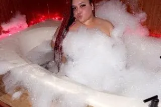 SEXY LATINA 💦 - 24 - Image 2