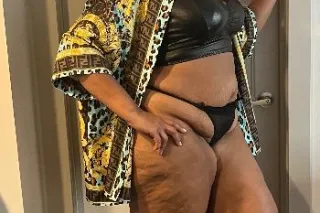 Grown & Sexy - 47 - Image 3