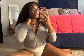 Superthickchick - 25 - Image 1