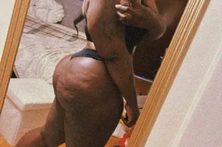 DICK GOBBLER 🍆💦🍫AVAILABLE!!!!!!!! come swim in my oceans daily specials light night/ early mornings - Image 6