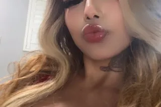 4'11 90IBS petite tight pussy wet latina small fun size - Image 5