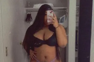 LAST NIGHT IN TOWN 🥰DeepThroat... - Image 3