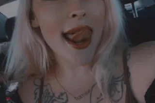 pretty lil blonde😊 - Image 6