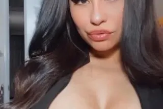 💋 LATINA BONITA 💋 FETISH FRIEN... - Image 3