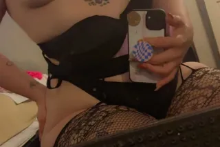 IN TOWN 😝 INCALLS AND FT/DUO A... - Image 3