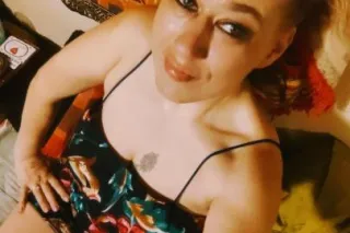 cum let me suck you and fuck y... - Image 2