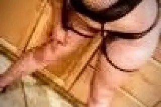 hosting in palm desert 🌴🌞☁earl... - Image 3