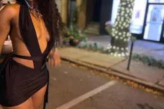 DOMINATRIX!! & PRETTY 💦 IM FOR... - Image 2