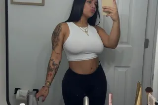 hello love LATINA SEXI AVAILABLE💦 - Image 1