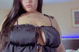 RED QUEEN 💦🌸 OUTCALLS AN INCALLS AVALIABLE - Image 3