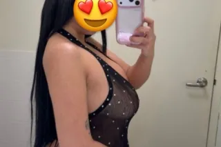 I’m a very hot Latina🔥I love t... - Image 4