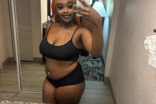 available for incalls/ outs. A... - Image 3