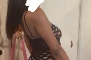🎀🥵 3 holes Horny and Waiting 💦... - Image 1